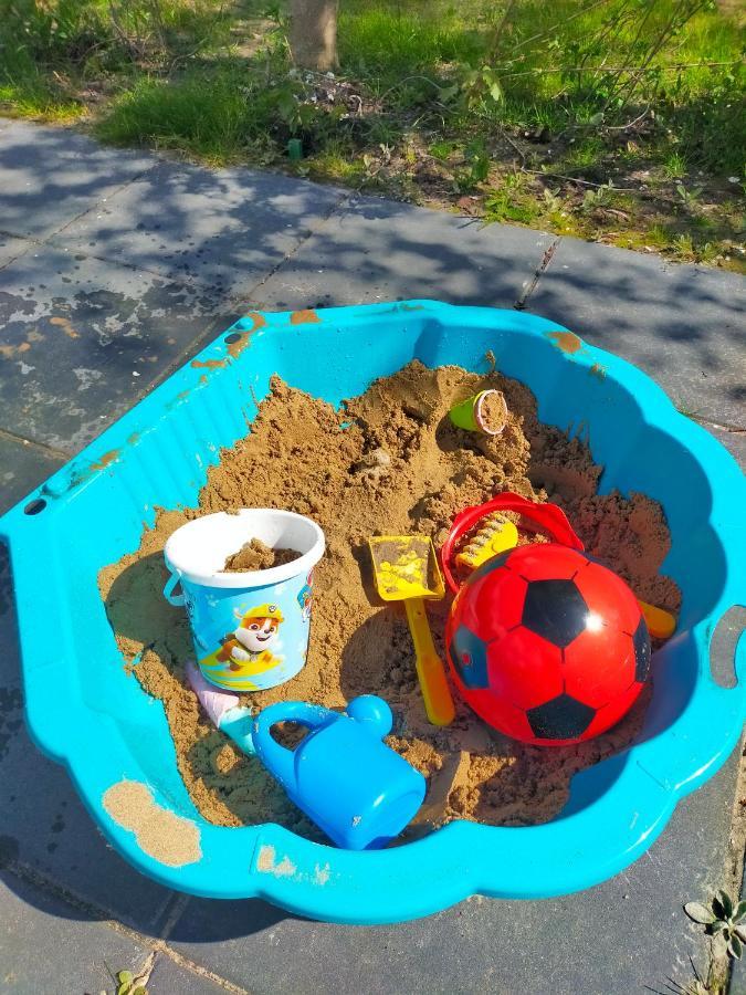 Bj Chalets - Robbengat 85 - Gezellige Chalet Op Vakantiepark Lauwersoog! Vroege Incheck! Met Airco! Extérieur photo