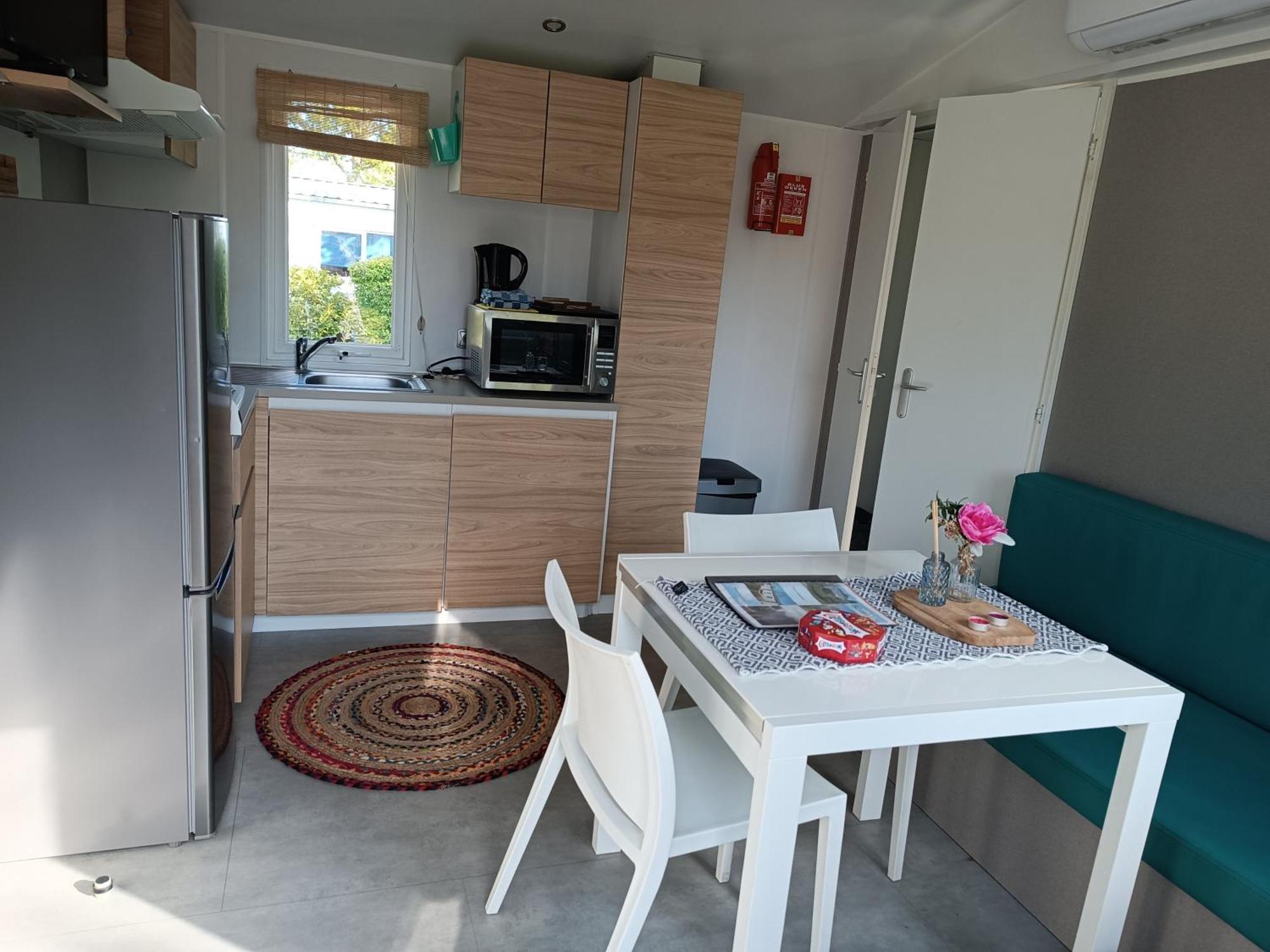Bj Chalets - Robbengat 85 - Gezellige Chalet Op Vakantiepark Lauwersoog! Vroege Incheck! Met Airco! Extérieur photo